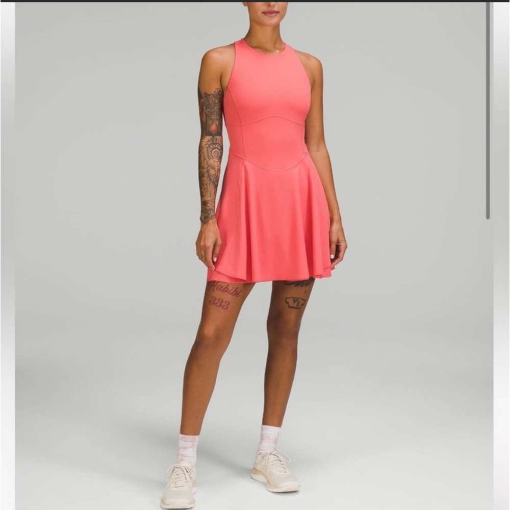 Lululemon Court crush dress